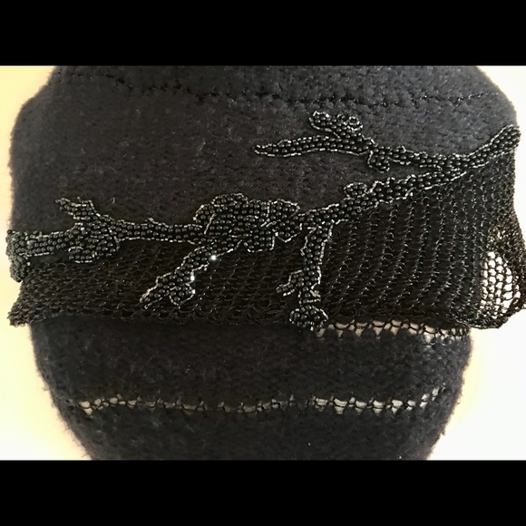 A two piece evening dress - Picture 4 of 8